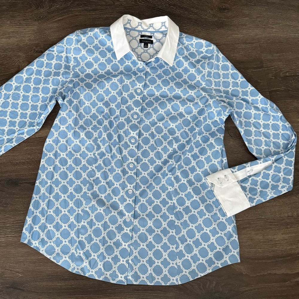 Talbots Light Blue non-iron Geometric Shirt. New!